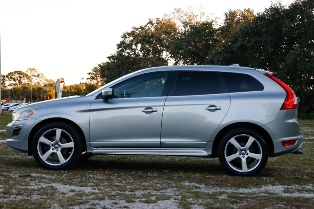 2013 Volvo XC60 1st Gen - Image 3 of 12