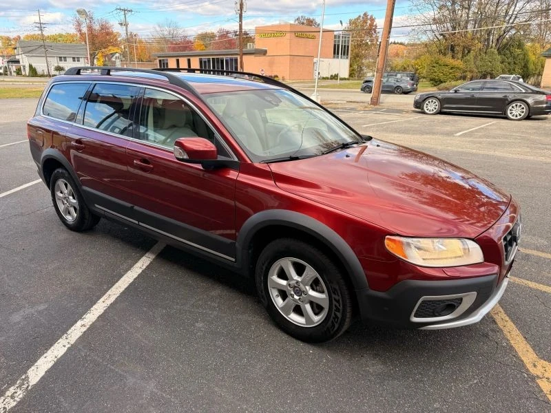 2013 Volvo XC70 3rd Gen - Image 8 of 12