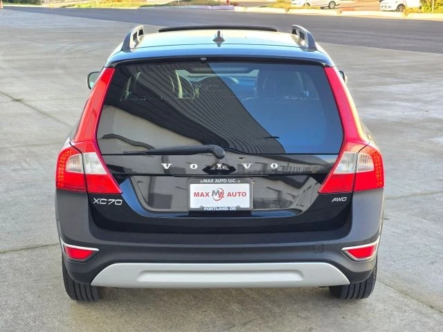 2013 Volvo XC70 3rd Gen - Image 7 of 31