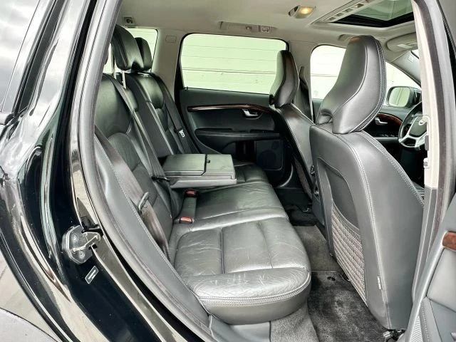 2013 Volvo XC70 3rd Gen - Image 13 of 21