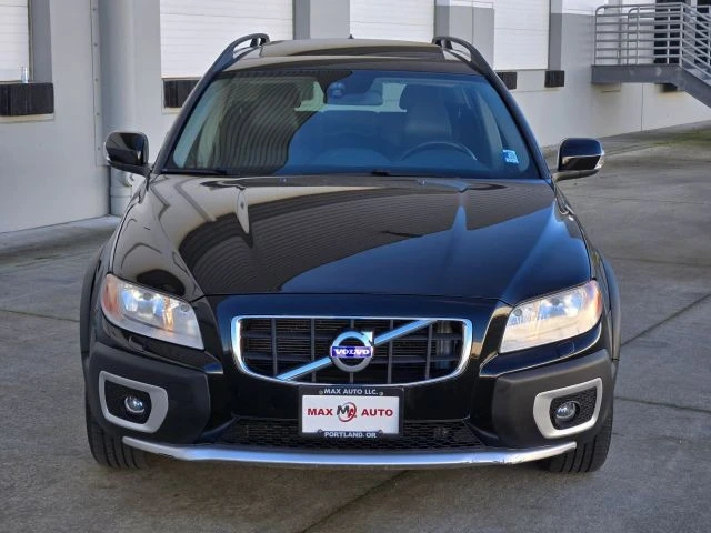 2013 Volvo XC70 3rd Gen - Image 3 of 21