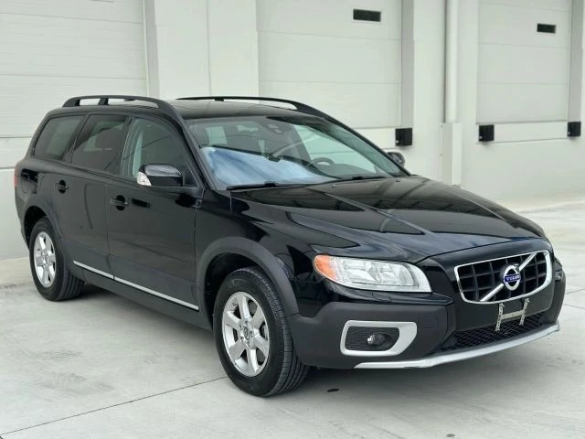 2013 Volvo XC70 3rd Gen - Image 7 of 21