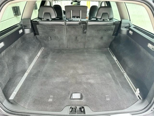 2013 Volvo XC70 3rd Gen - Image 12 of 21