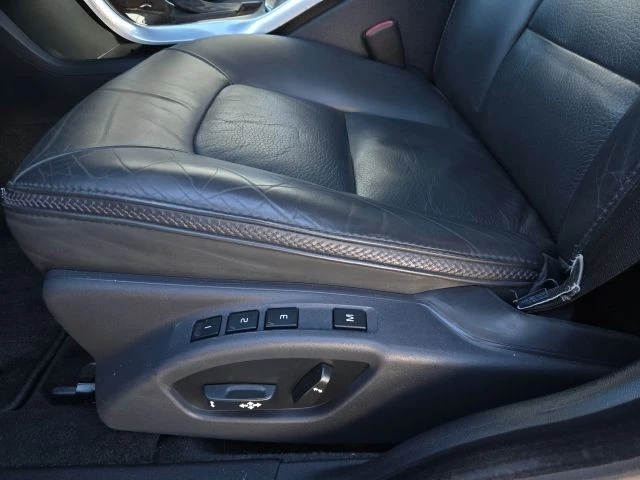 2013 Volvo XC70 3rd Gen - Image 14 of 31