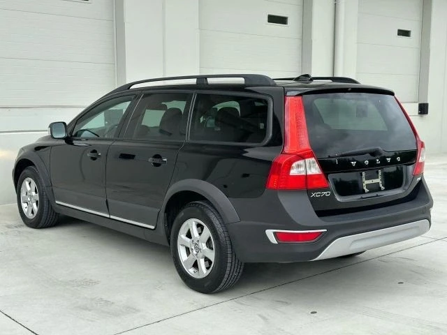 2013 Volvo XC70 3rd Gen - Image 3 of 21