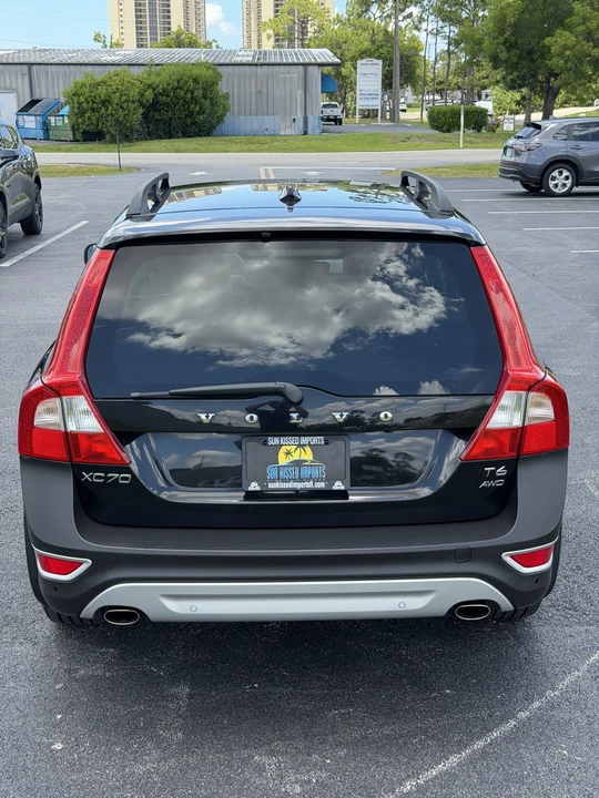 2013 Volvo XC70 3rd Gen - Image 6 of 31