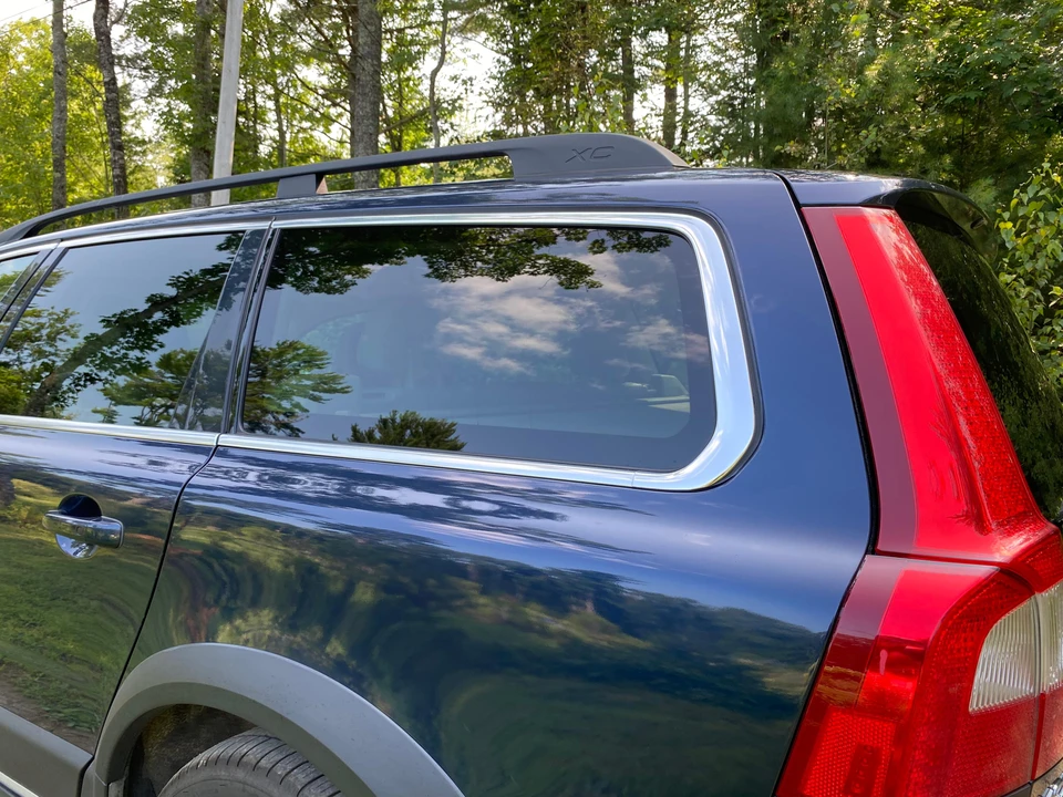 2013 Volvo XC70 3rd Gen - Image 31 of 31