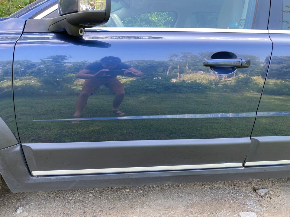 2013 Volvo XC70 3rd Gen - Image 29 of 31