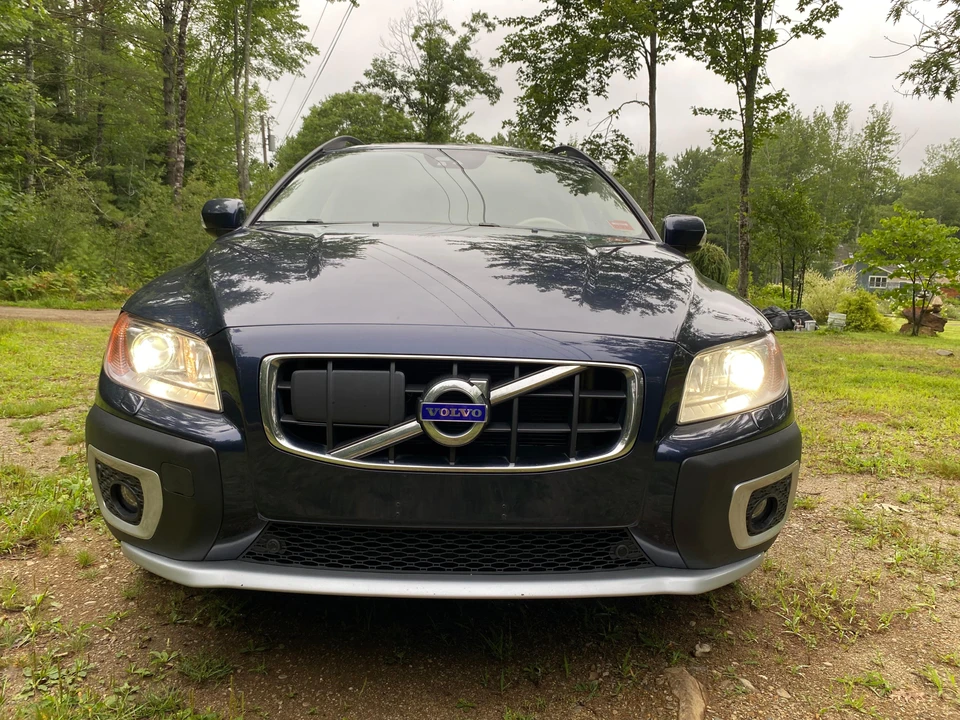 2013 Volvo XC70 3rd Gen - Image 7 of 31