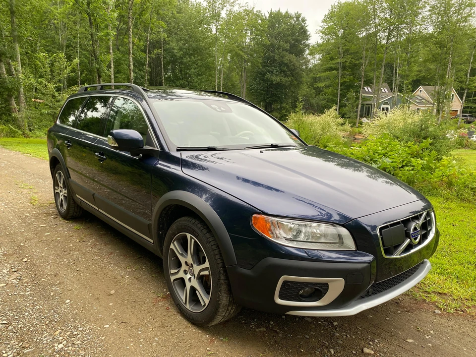 2013 Volvo XC70 3rd Gen - Image 20 of 31