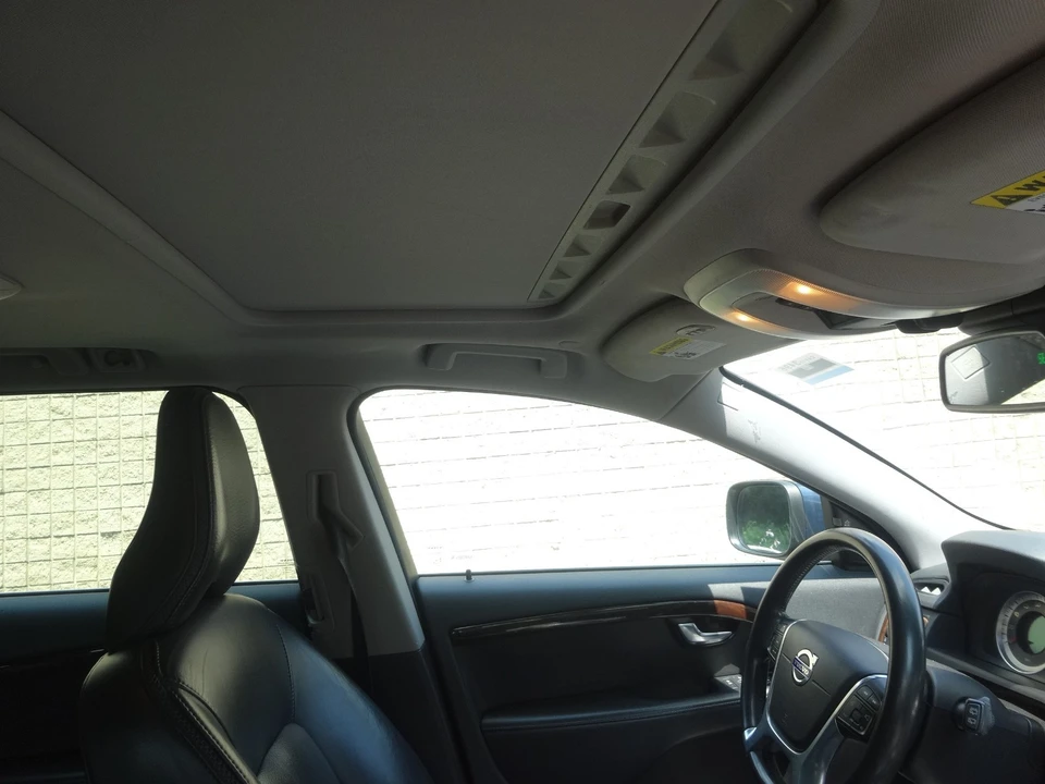 2013 Volvo XC70 3rd Gen - Image 11 of 31