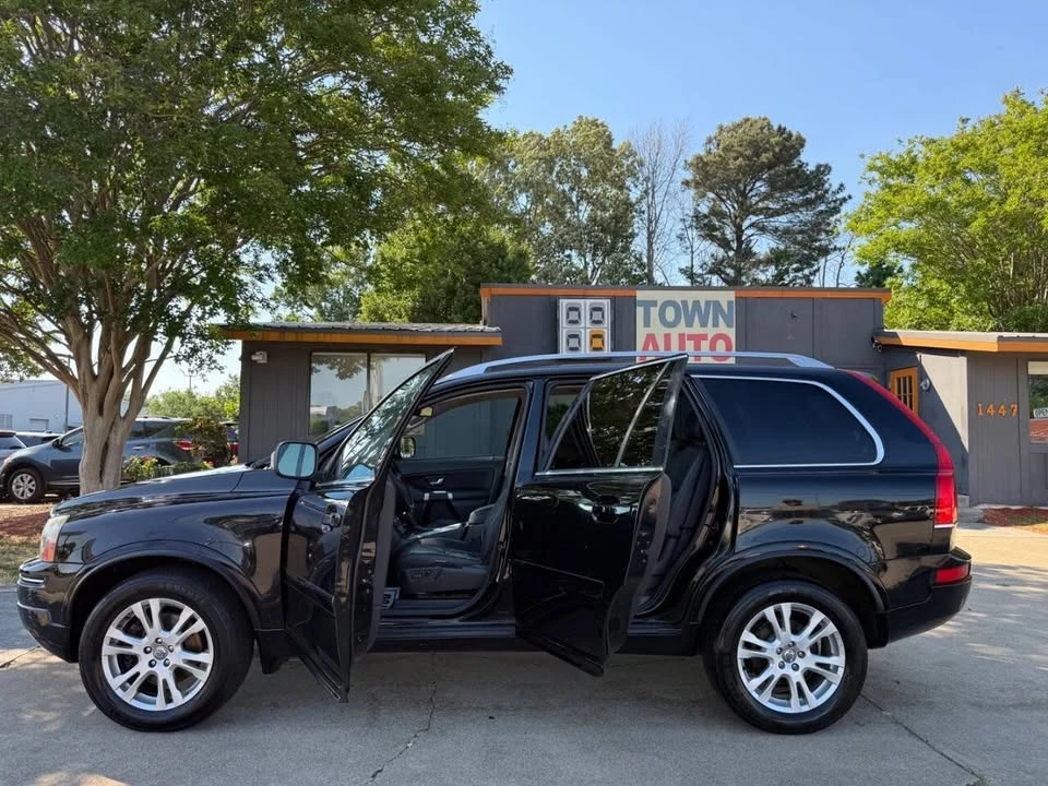 2013 Volvo XC90 1st Gen - Image 9 of 20
