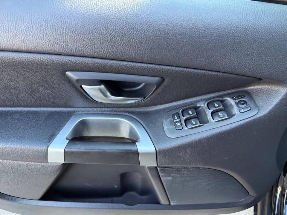 2013 Volvo XC90 1st Gen - Image 16 of 20