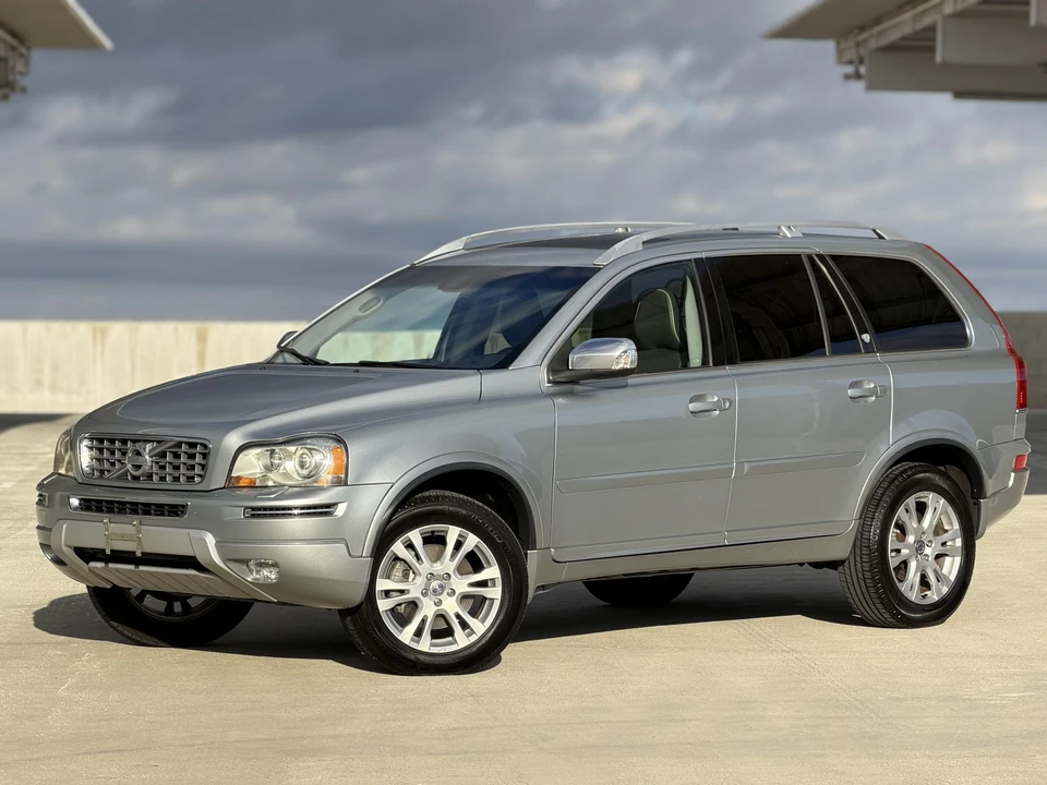 2013 Volvo XC90 1st Gen - Image 9 of 21