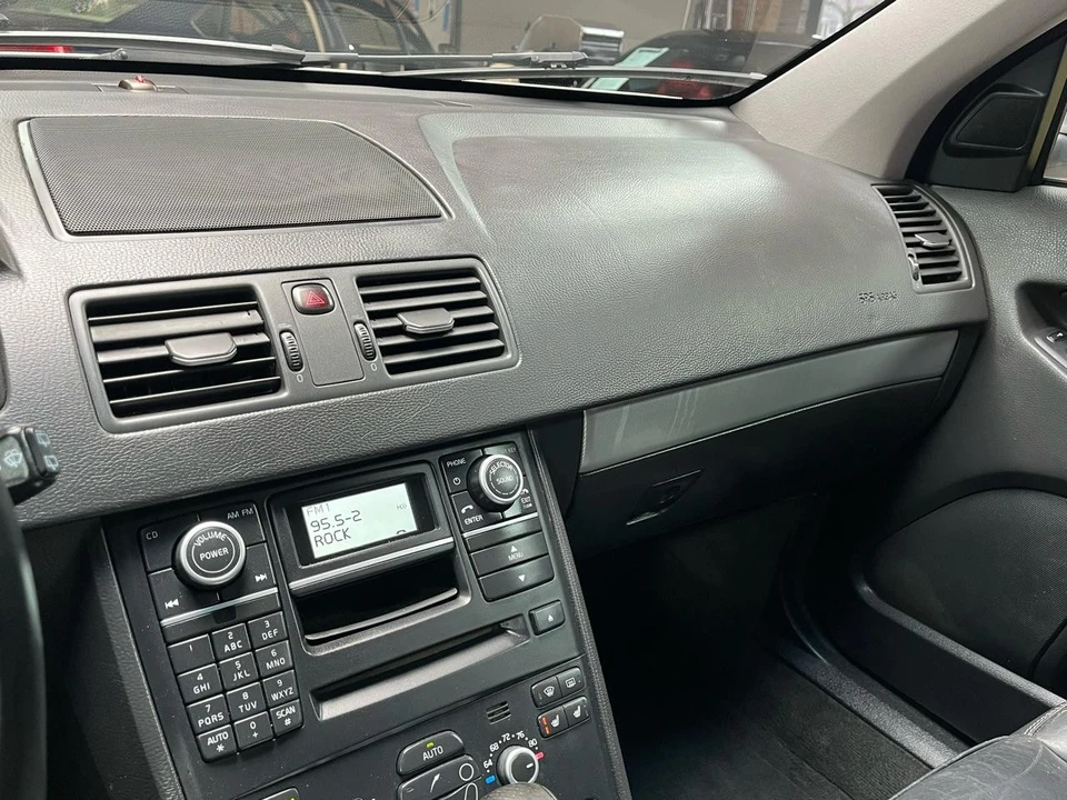 2013 Volvo XC90 1st Gen - Image 18 of 21