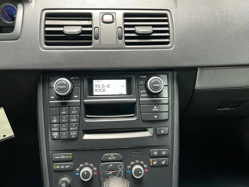2013 Volvo XC90 1st Gen - Image 19 of 21