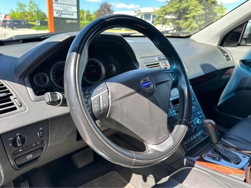 2013 Volvo XC90 1st Gen - Image 18 of 20