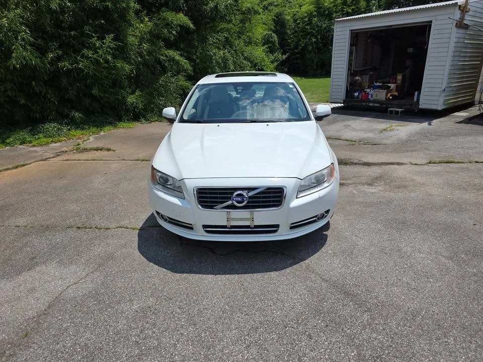 2013 Volvo S80 2nd Gen - Image 2 of 11