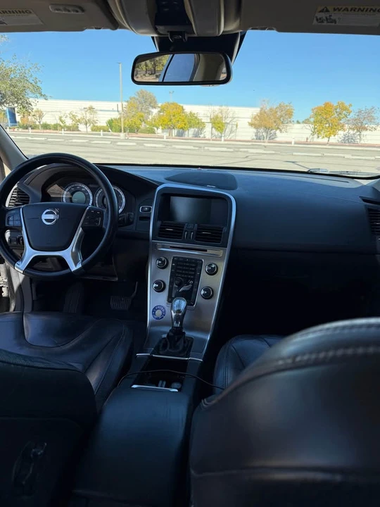 2013 Volvo XC60 1st Gen - Image 10 of 10