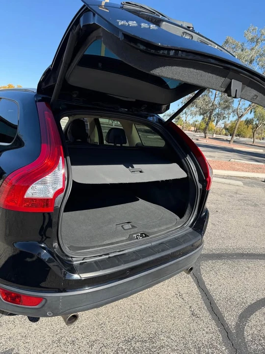 2013 Volvo XC60 1st Gen - Image 7 of 10