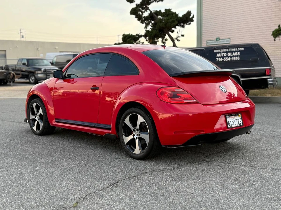 2013 Volkswagen A5 Beetle - Image 7 of 16
