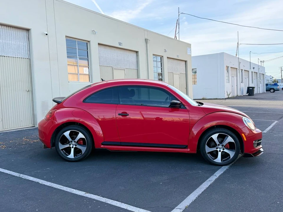 2013 Volkswagen A5 Beetle - Image 11 of 16