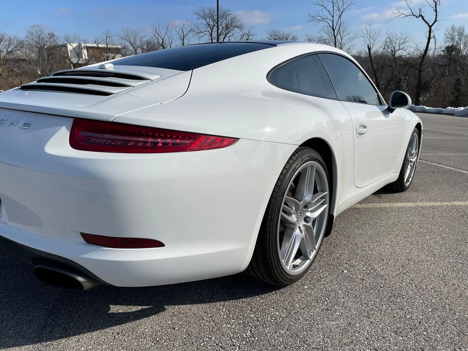 2013 Porsche 991 Carrera - Image 5 of 25