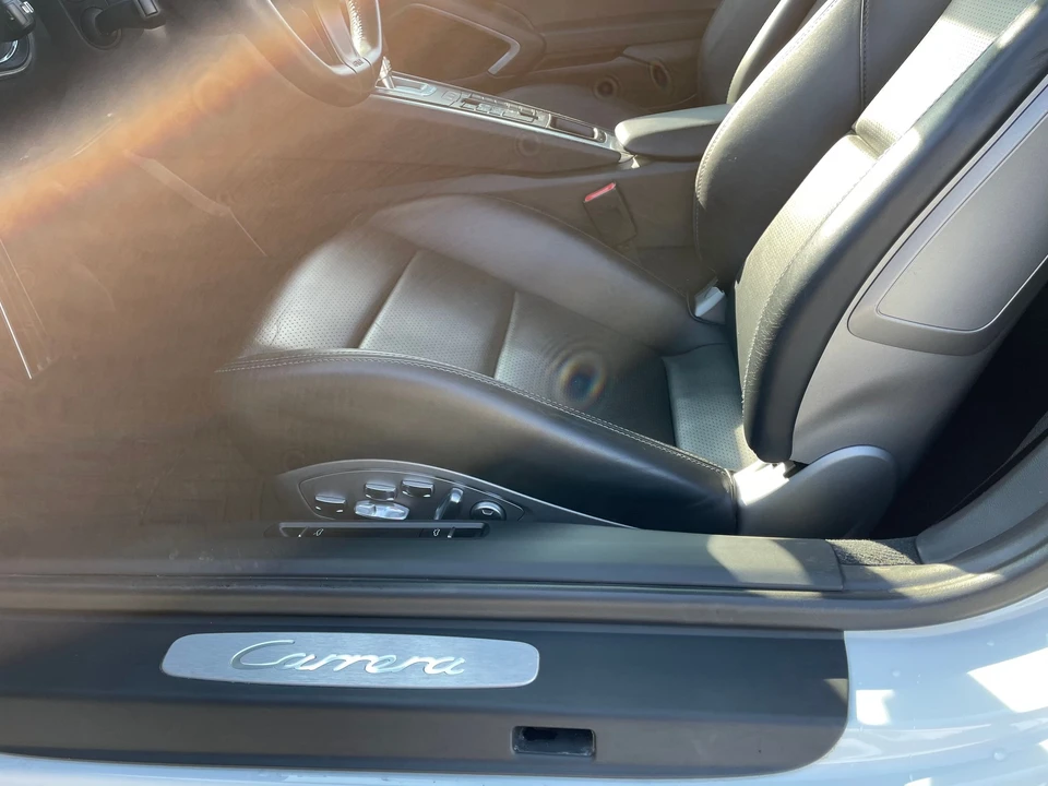 2013 Porsche 991 Carrera - Image 21 of 25