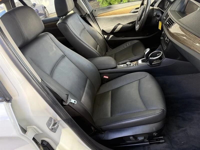 2013 BMW E84 X1 - Image 12 of 21