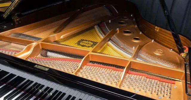2013 Yamaha C3X Grand Piano