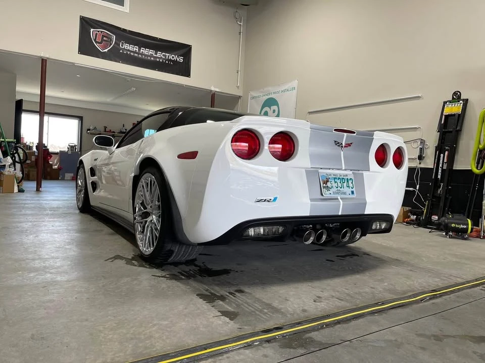 2013 Chevrolet Corvette C6 ZR1 - Image 4 of 10