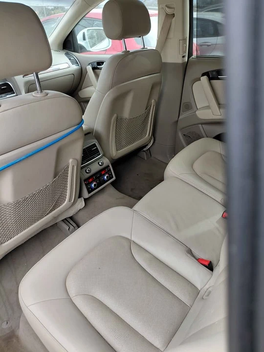 2013 Audi 4L Q7 - Image 6 of 10