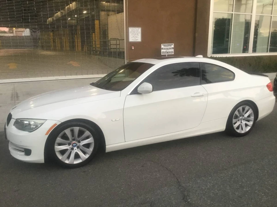 2013 BMW 1 Series - Image 9 of 24