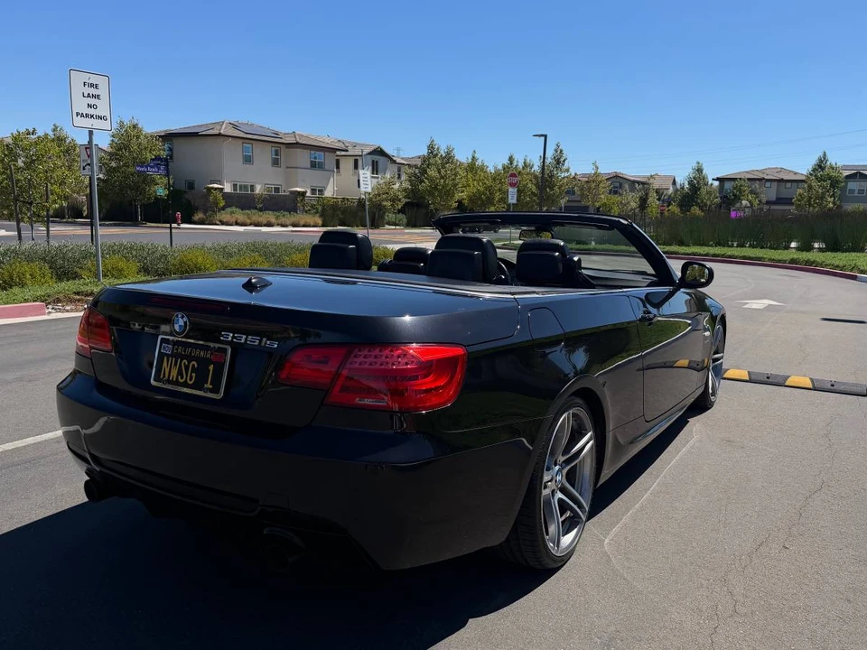 2013 BMW E93 335i Convertible - Image 7 of 17