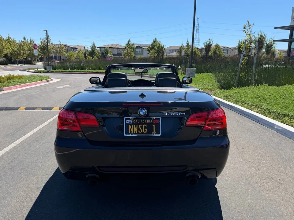 2013 BMW E93 335i Convertible - Image 6 of 17