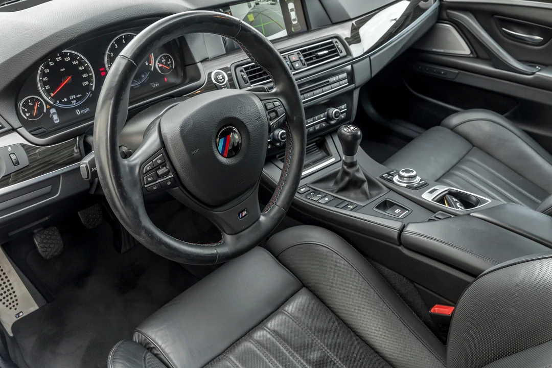 2013 BMW F10 M5 - Image 4 of 8