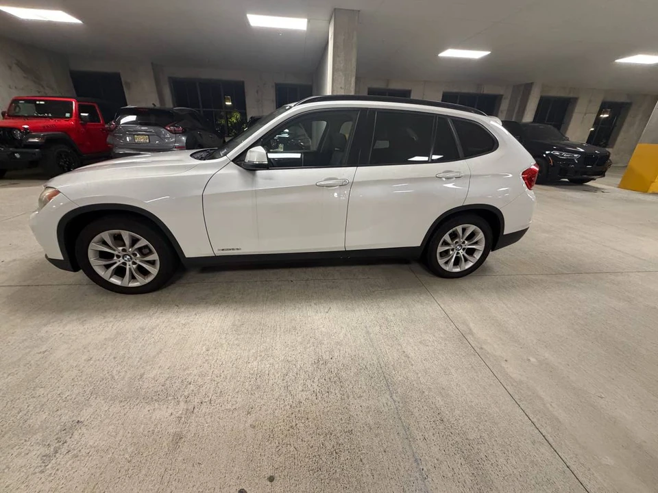 2013 BMW E84 X1 - Image 2 of 14