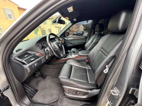 2013 BMW E70 X5 4.8i & xDrive50i - Image 9 of 17