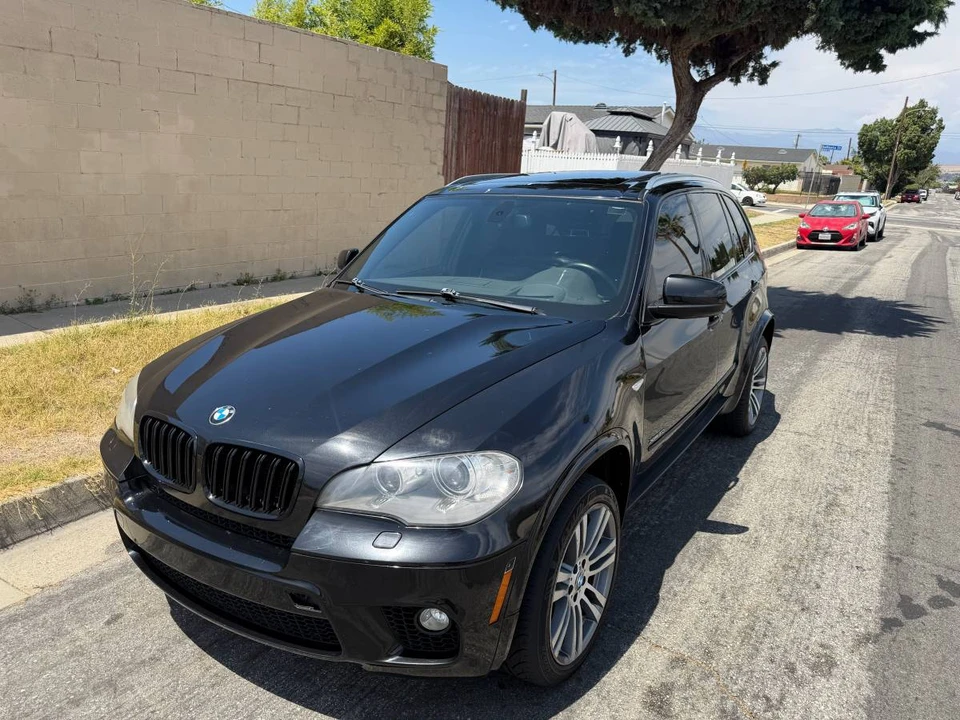 2013 BMW E70 X5 4.8i & xDrive50i - Image 2 of 14