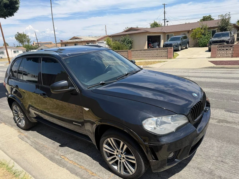 2013 BMW E70 X5 4.8i & xDrive50i - Image 3 of 14