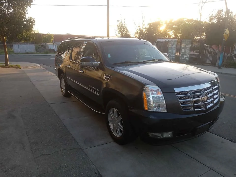 2013 Cadillac Escalade & EXT 3rd Gen - Image 4 of 9