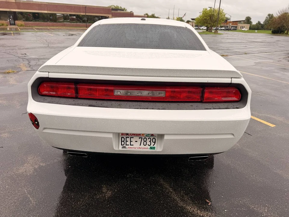 2013 Dodge Challenger 3rd Gen - Image 8 of 13