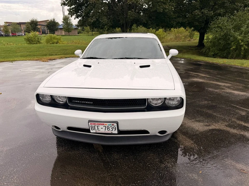 2013 Dodge Challenger 3rd Gen - Image 2 of 13