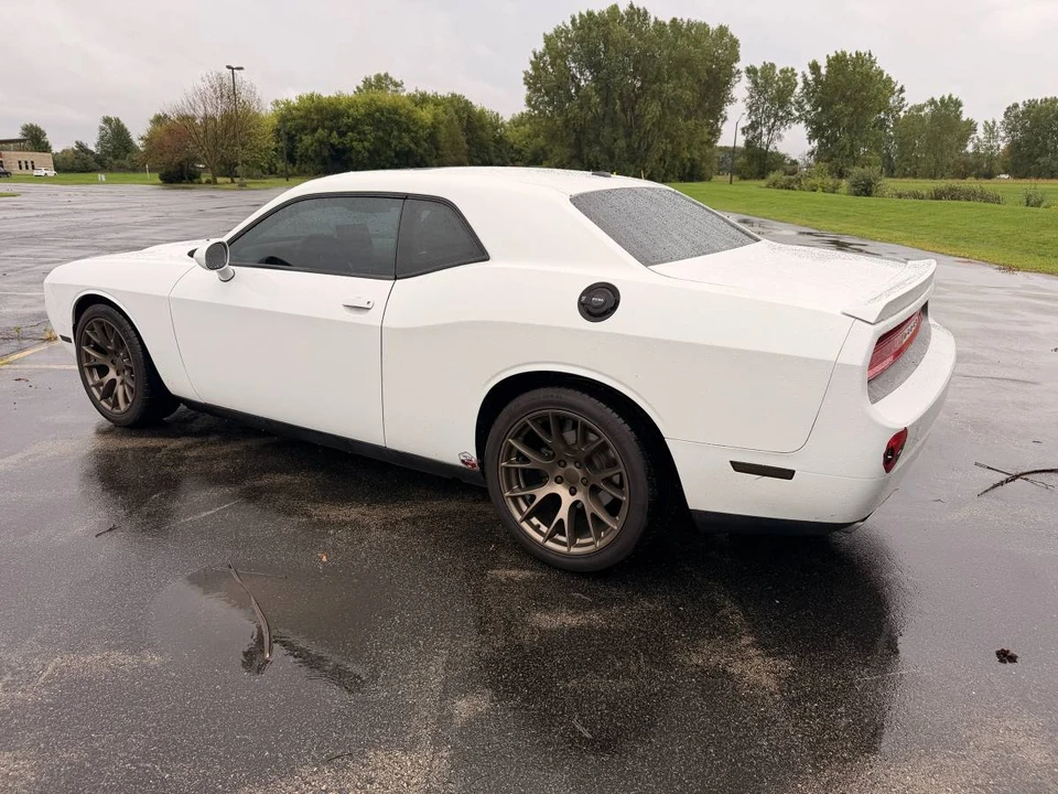 2013 Dodge Challenger 3rd Gen - Image 6 of 13