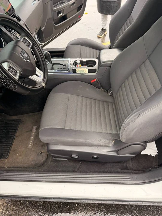 2013 Dodge Challenger 3rd Gen - Image 12 of 13