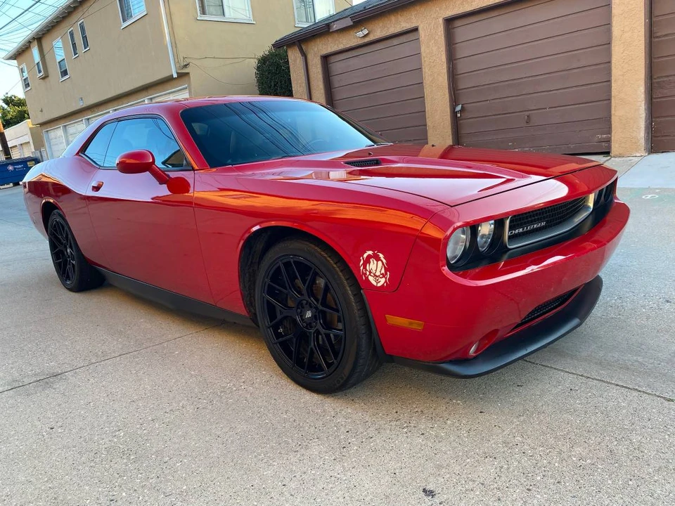 2013 Dodge Challenger 3rd Gen - Image 5 of 17