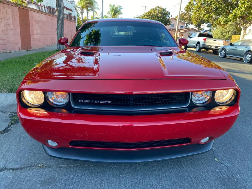2013 Dodge Challenger 3rd Gen - Image 4 of 15