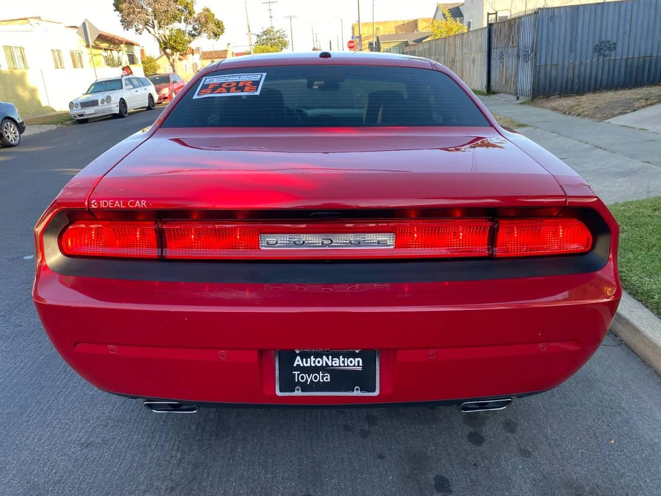 2013 Dodge Challenger 3rd Gen - Image 7 of 15