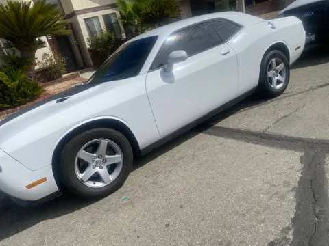 2013 Dodge Challenger SXT