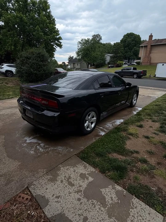 2013 Dodge Charger 7th Gen - Image 4 of 8